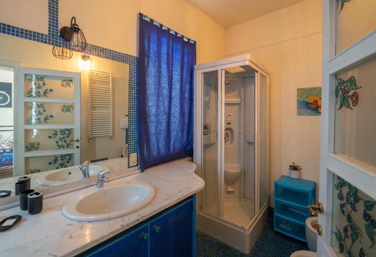 Guest house Bonanno Street Tower Free Parking Hotel Pisa Italy